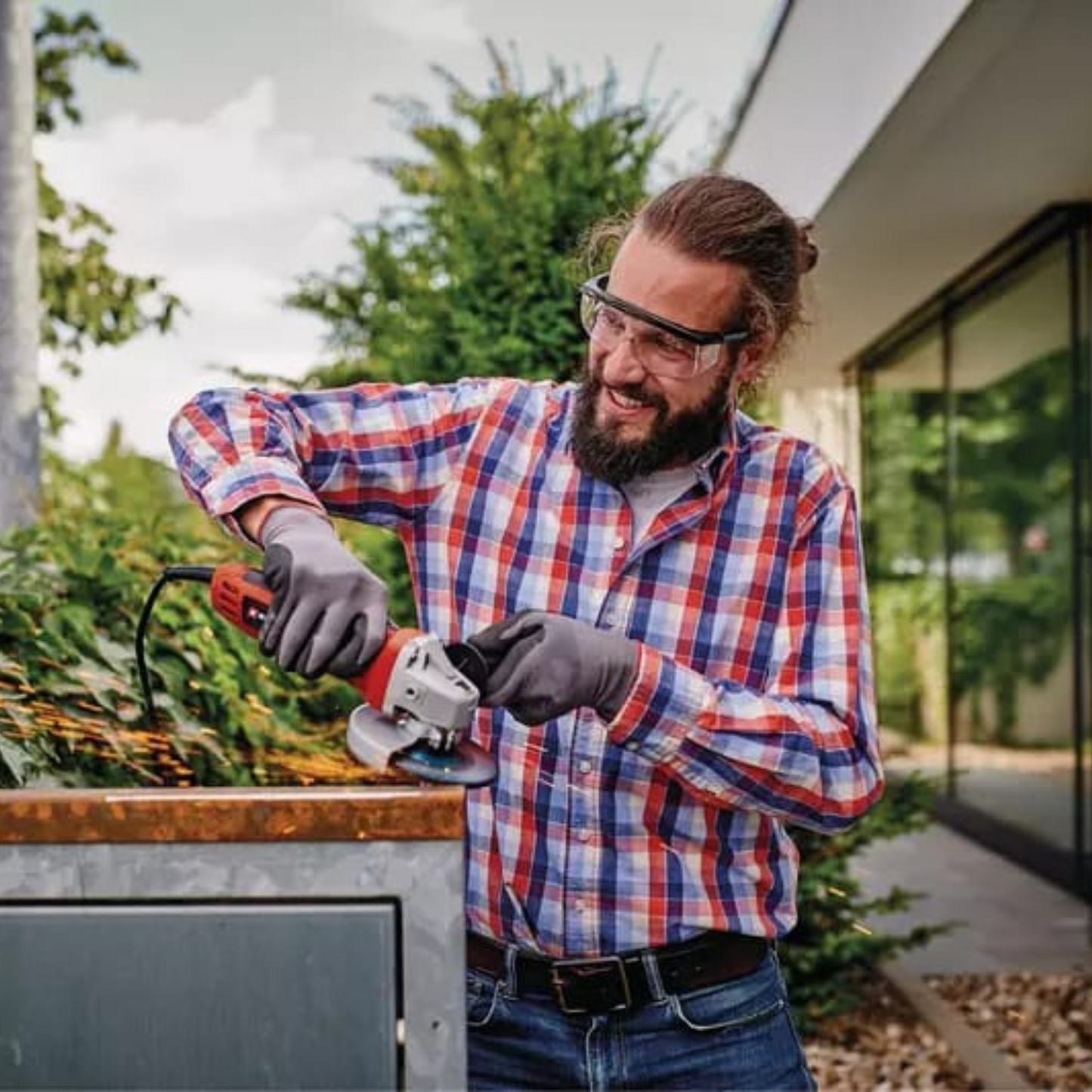 EINHELL ANGLE GRINDER